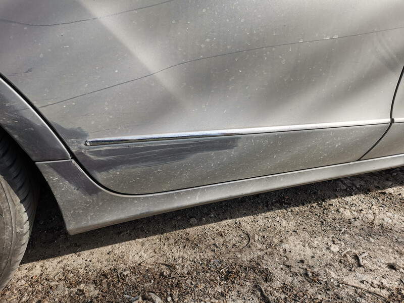 Молдинг двери задней правой Mercedes-Benz CLS-Class  2012 2.2 Дизель Днепр