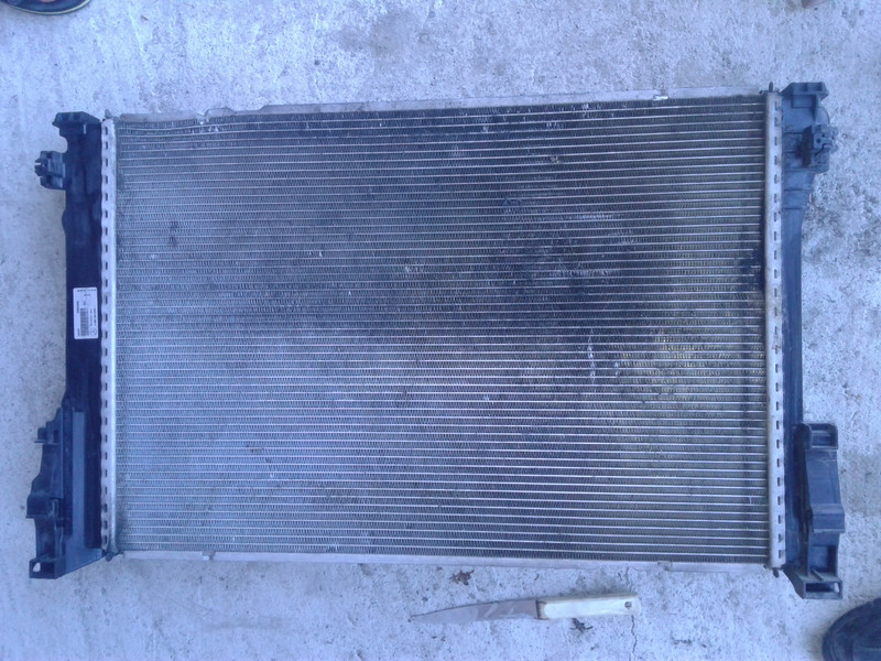 Радиатор Mercedes E-Class 2012 г.  2.2 л дизель Подольск