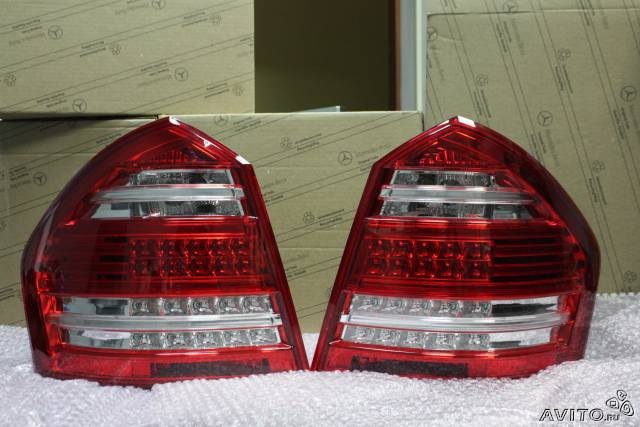 LED задие фанари Mercedes-Benz GL-Класс X164  2009 5.5 Бензин Ивано-Франковск