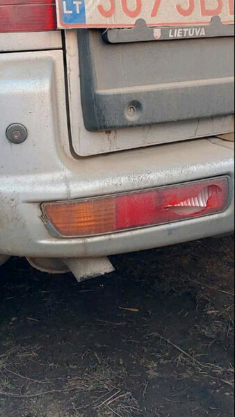 Фонарь задний левый в бампер Mitsubishi Pajero Wagon  2001 3.2 Дизель Днепр