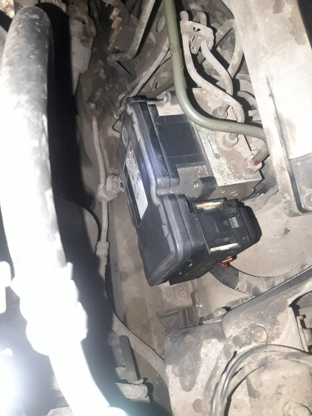 Блок ABS Suzuki Grand Vitara  2008 универсал 2.4 Бензин Конотоп