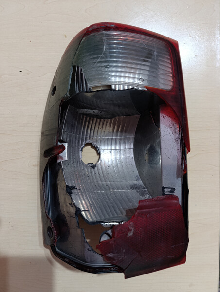 Ліхтар задній Ford Ranger 2001 р.  3.0 л бензин
