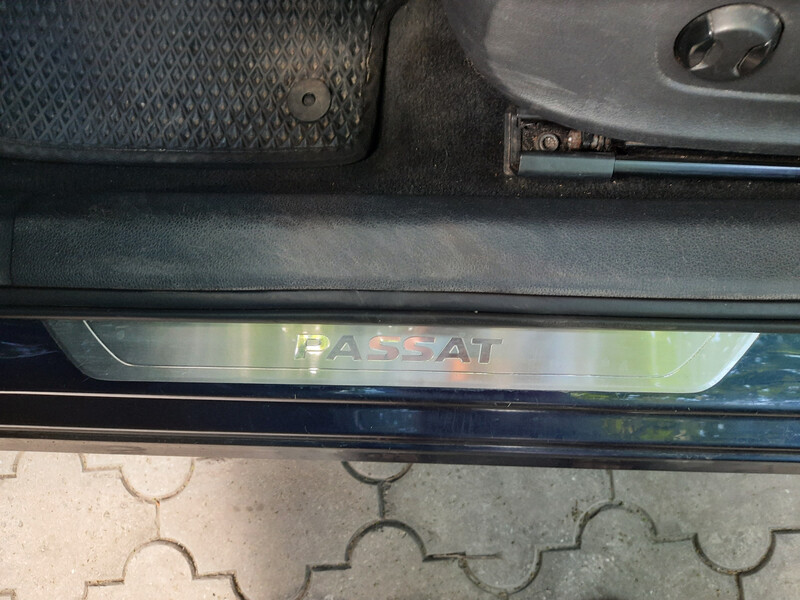 Накладки порога декоративні б7 Volkswagen Passat B8  2015 2.0 Дизель Павлоград