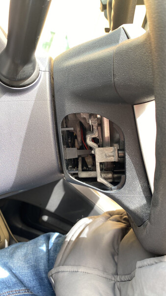 4518747010c0 Toyota Prius  2015 хетчбек 1.8 Бензин Київ