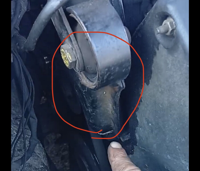 Рычаг двигателя Fiat Croma  1990 1.9 Дизель Львів