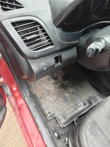 Заглушка Hyundai Accent  2012 1.4 Бензин Одесса