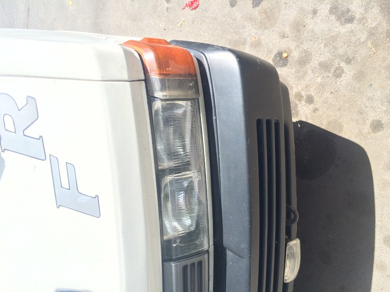 Правый поворот, задние стопы Nissan Vanette C22  1992 1.8 Дизель Винница