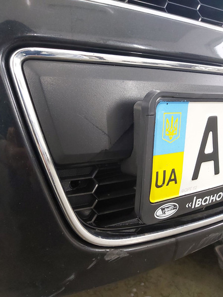 Решетка бампера Chevrolet Aveo  2012 1.5 Бензин Киев