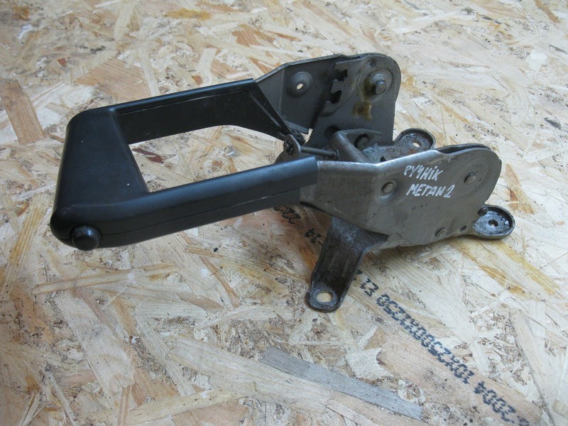 Рычаг стояночного тормоза Renault Megane 2 универсал 2006 г.  1.9 л дизель Львов