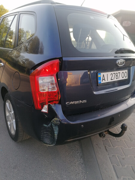 Фонарь задний Kia Carens 3  2007 универсал 2.0 Бензин Белая Церковь