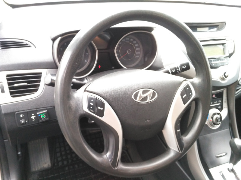 Руль Hyundai Elantra MD 2012 г.  1.6 л бензин Житомир
