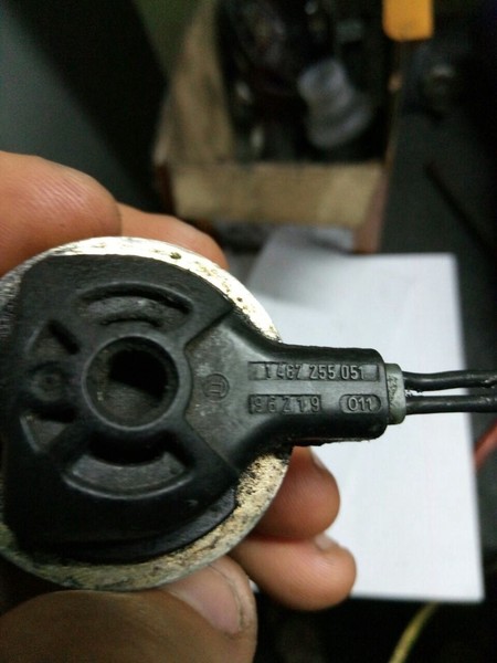 Датчик опережения зажигания Opel Vectra В 1999 р.  2.0 л дизель Рівне