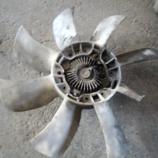 Термомуфта вентилятора 16210   Toyota Land Cruiser, Toyota Lite Ace