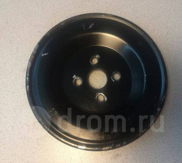 Шкив водяного насоса 25221-26021   Hyundai Accent