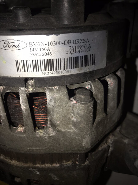 Генератор Ford Focus  2011 2.0 Бензин 