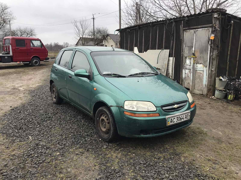 Дверь передняя левая Chevrolet Aveo T200  2004 хэтчбек 1.5 Бензин 