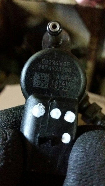 Форсунка Citroen C4 Picasso 2011 г.  1.6 л дизель Луцк