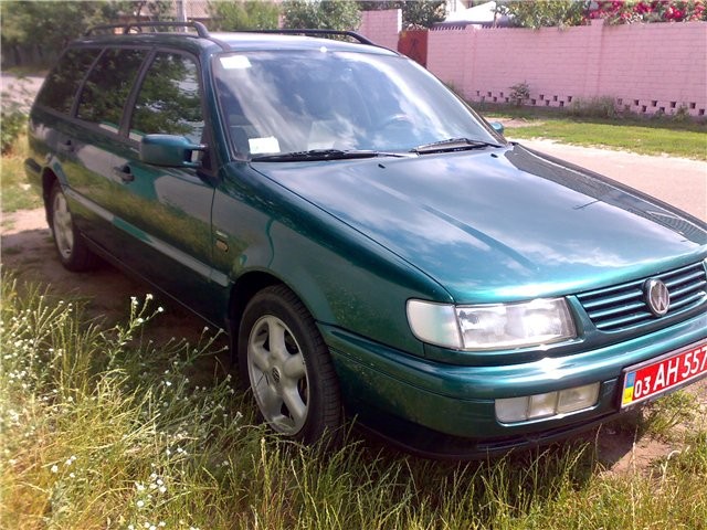 Крило праве переднє 3A0 821 022 A   Volkswagen Passat