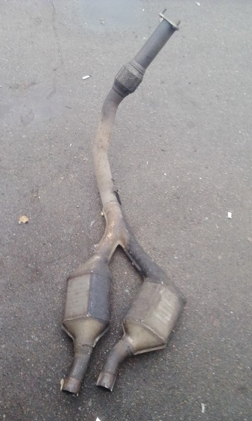 Катализатор Audi A6 C5  2000 2.5 Дизель Краматорск