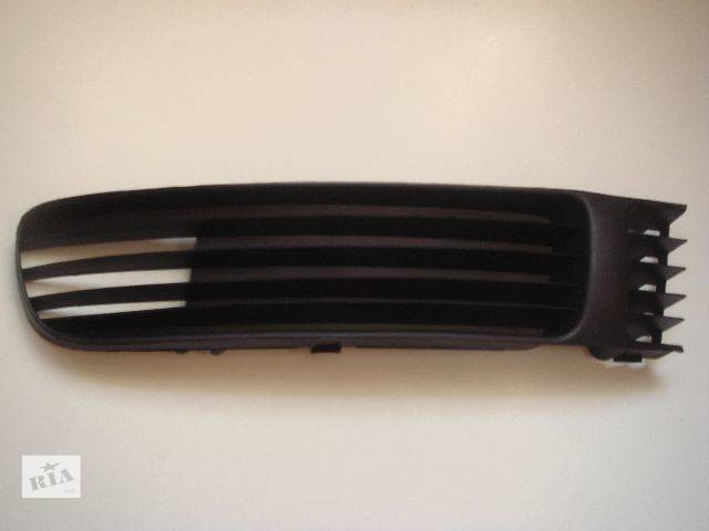 Решетка бампера FO 9539 996   Volkswagen Passat