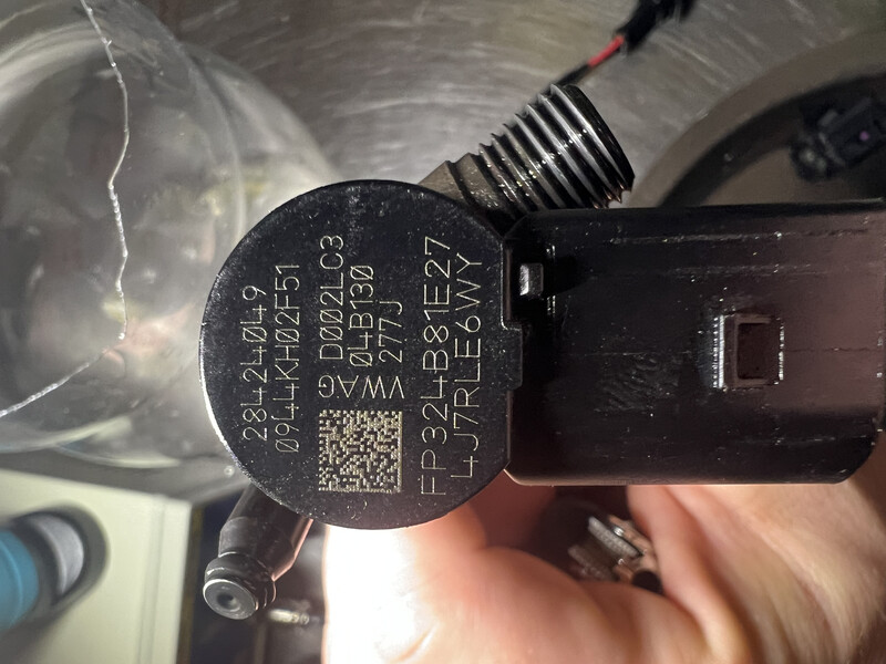 Форсунка Volkswagen Polo 5  2015 хэтчбек 1.4 Дизель Коростень