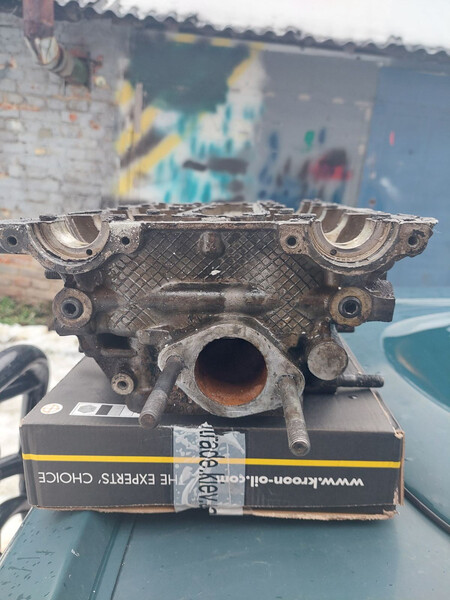 ГБЦ Kia Sportage  2001 2.0 Бензин Хмельницький