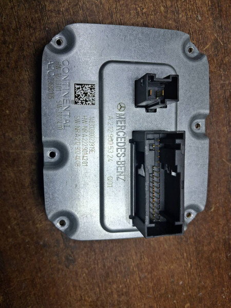 Модуль управления (эбу светом фар) Mercedes-Benz E-Class  2012 2.2 Дизель Измаил