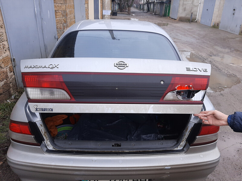 Задній ліхтар Nissan Maxima  1999 3.0 Бензин 