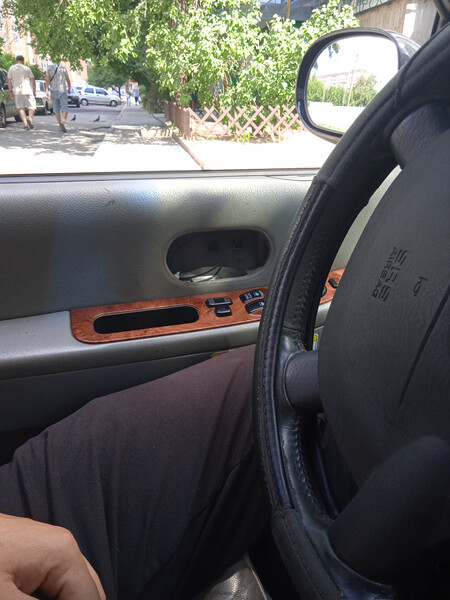 Ручка двери левая Kia Carnival универсал 2005 г.  2.9 л дизель Днепр