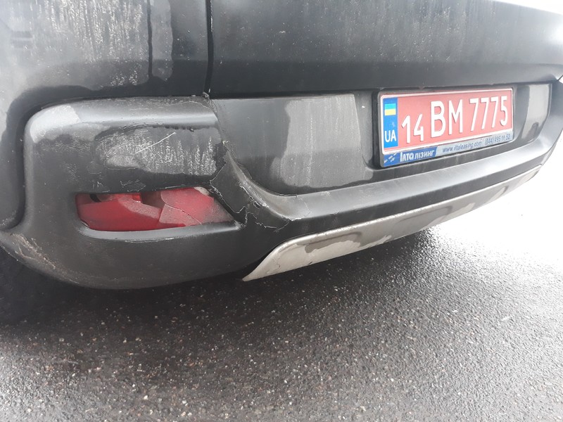 Задний бампер Peugeot 3008  2011 универсал 1.6 Бензин Одесса