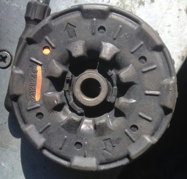 Верхняя опора переднего амортизатора Chevrolet Malibu  2012 2.4 Бензин Херсон