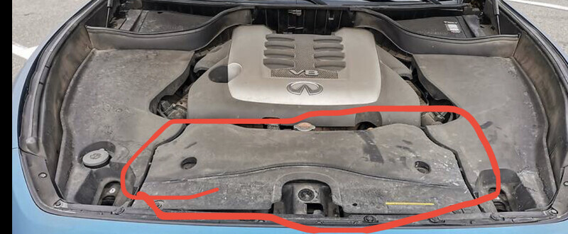 Крышка воздуховода Infiniti QX70 2009 г.  5.0 л бензин Киев