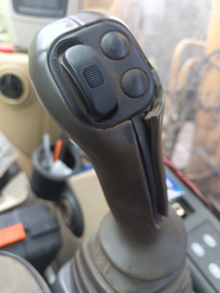 Ручки джойстика управління Caterpillar 322 2022 г.  Киев