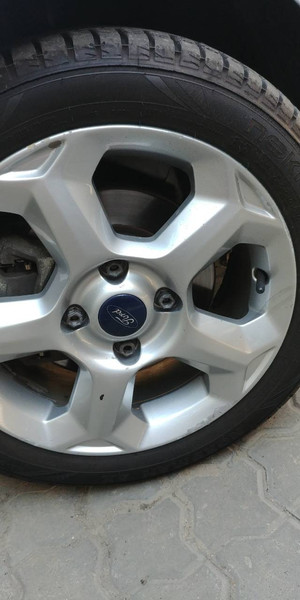 Литые диски Ford Fiesta MK7  2010 хэтчбек 1.4 Бензин Херсон