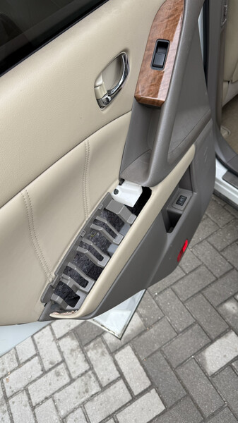 Подлокотник задней левой двери Nissan Murano Z51  2012 3.5 Бензин 