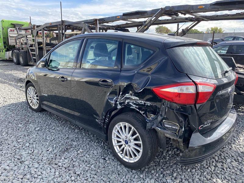 Бампер задний Ford C-Max универсал 2013 г.  2.0 л гибрид Северодонецк