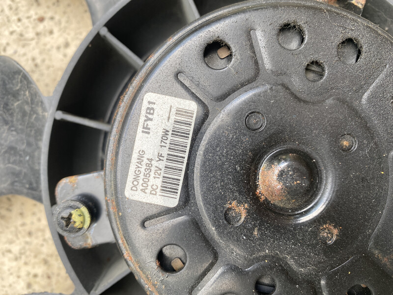 Моторчик охлаждения радиатора Kia Optima 3 2012 р.  Буча