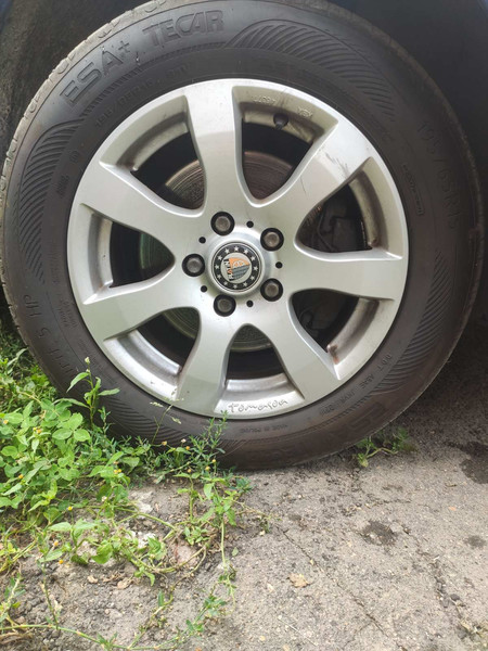 Диск литой Ford Focus хэтчбек 2010 г.  1.6 л бензин Ровно