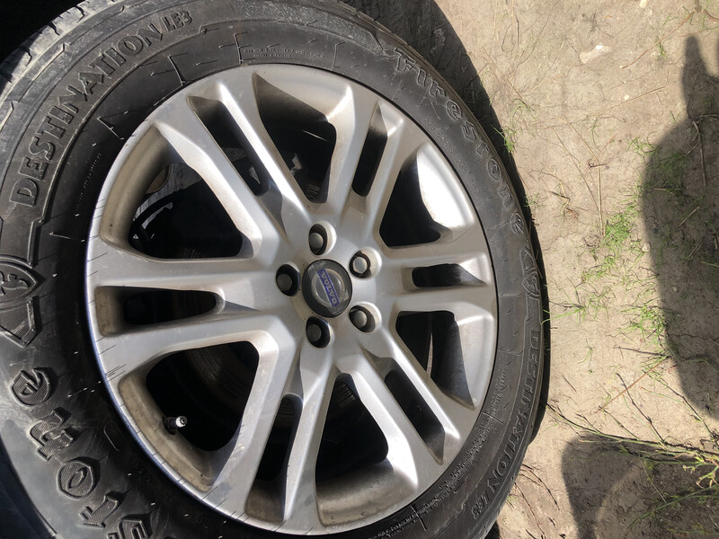 Крило диск і накладка Volvo XC60 2015 г.  2.0 л бензин Тернополь