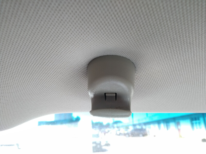 Держатель зацеп (крючек) солнцезащитного козырька Nissan Pathfinder R51  2013 3.5 Бензин 