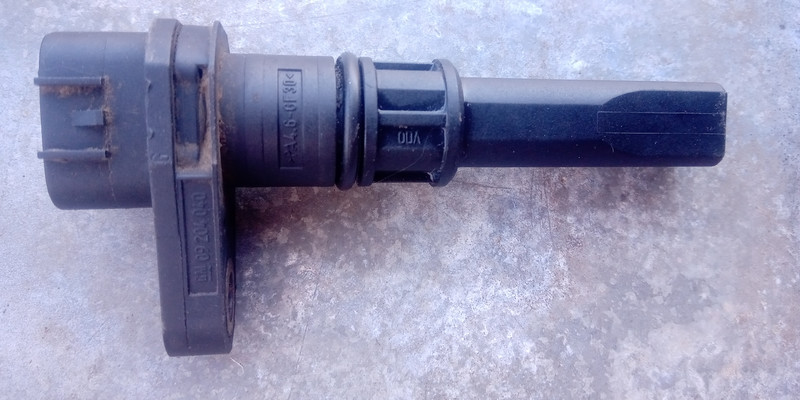 Датчик скорости 09204040   Opel Agila