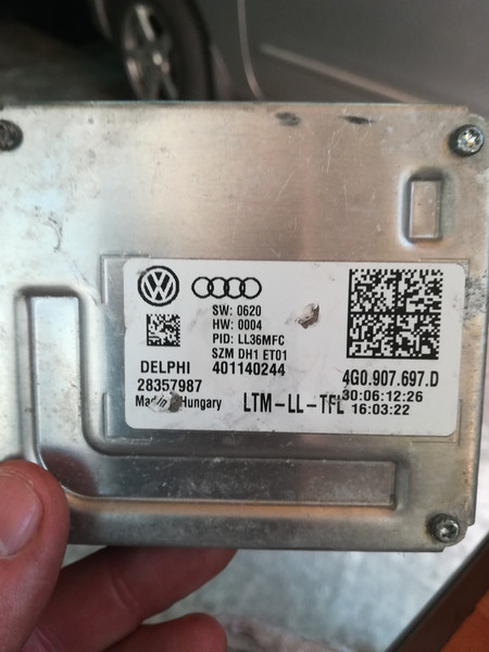Светодиодный блок розжига Audi A4 B8  2013 2.0 Бензин Чернигов