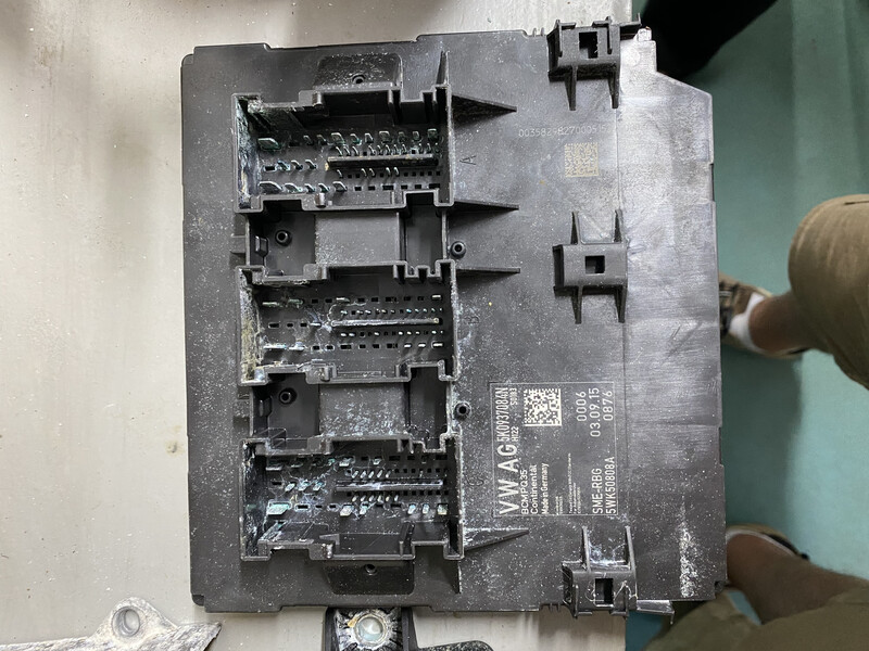 Блок SRS Volkswagen Tiguan  2016 универсал 2.0 Бензин Кропивницкий