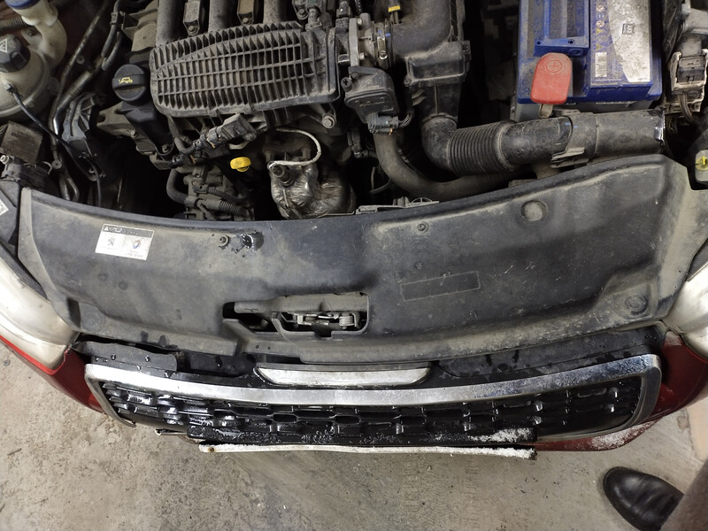 9673855877 Peugeot 208  2014 хетчбек 1.2 Бензин Хмельницький