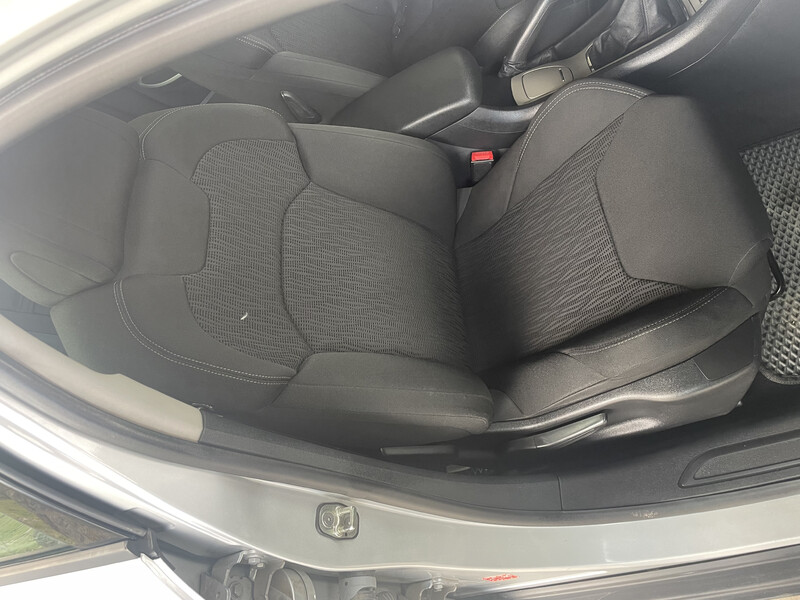 Сидение водительское Citroen C5  2010 1.6 Винница