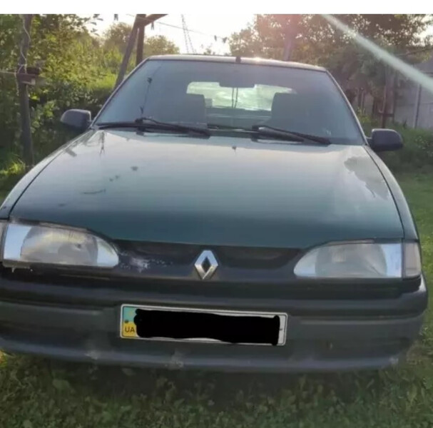 Капот Renault 19  1995 хэтчбек 1.4 Бензин Львов