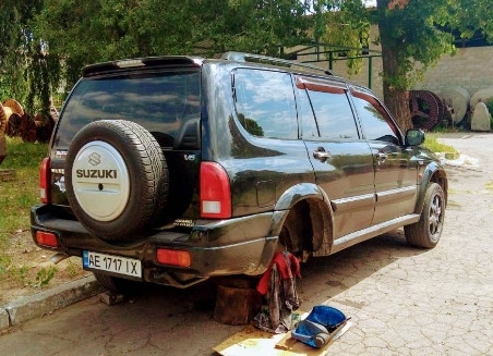 Полуось задняя правая Suzuki Grand Vitara  2003 2.7 Бензин Днепр