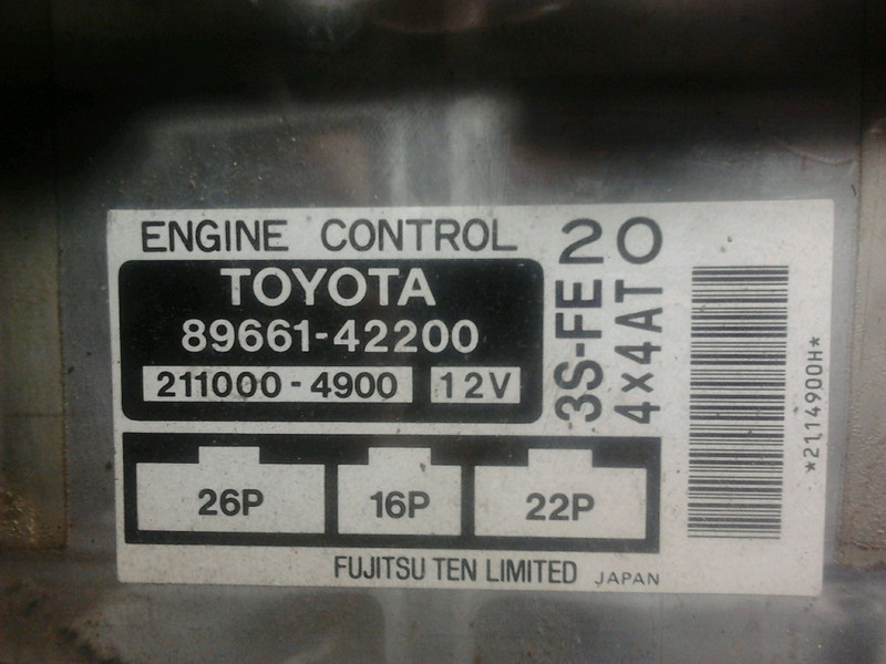 ECU 211000-4900   Toyota RAV4