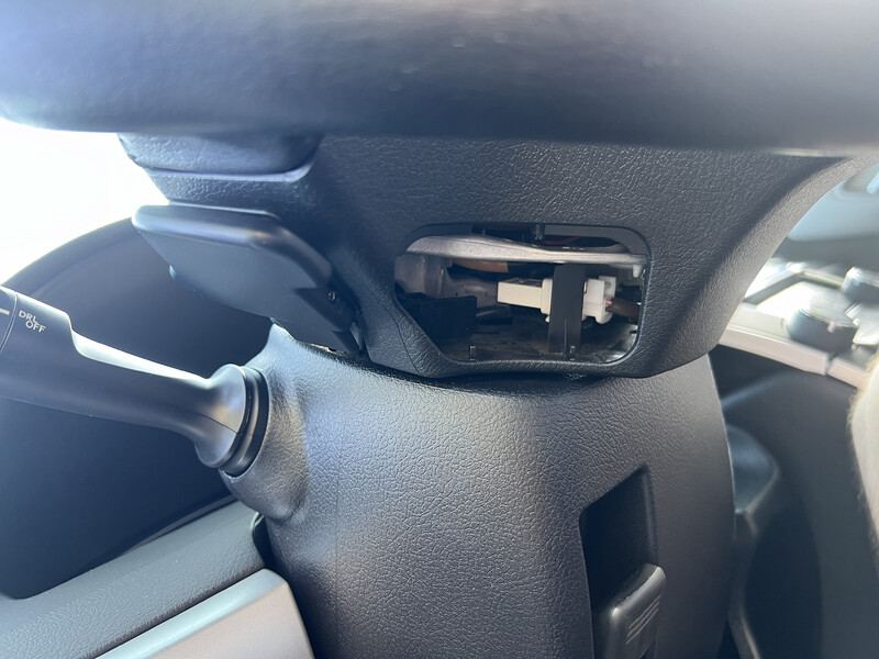 Заглушка на руль Toyota Camry 55  2015 2.5 Бензин Одесса