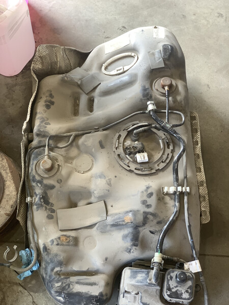 Паливний бак в зборі з абсорбером Chevrolet Cruze  2012 1.8 Бензин Буча